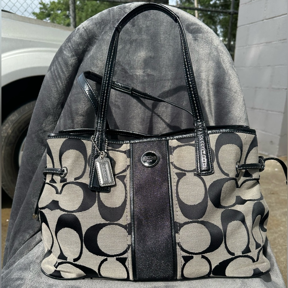 Coach Signature Tote Bag f21949
